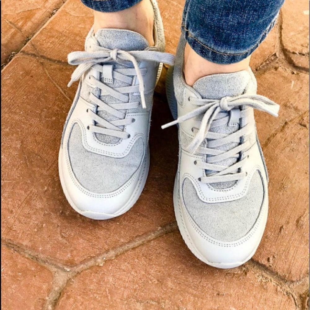 Everlane Tread Trainer athletic sneakers